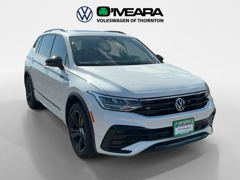 Used 2024 Volkswagen Tiguan SE R-Line AWD/4WD image 7