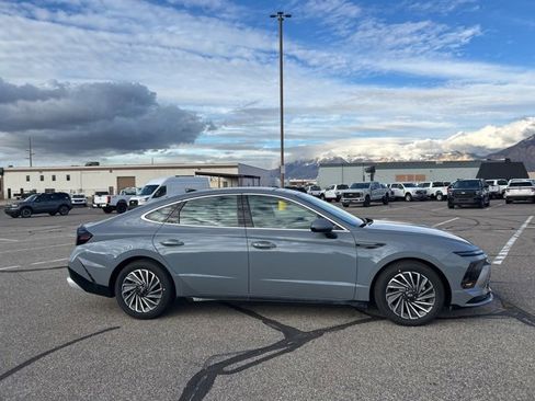 New 2026 Hyundai Sonata SEL image 4