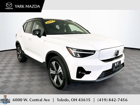 Used 2023 Volvo XC40 Recharge Plus AWD/4WD image 1