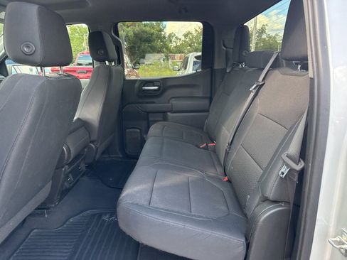 Used 2019 Chevrolet Silverado 1500 Custom w/ Custom Value Package image 7