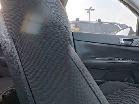 Used 2019 Kia Optima LX image 27