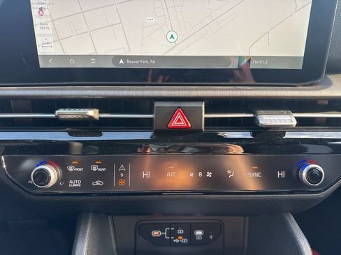 New 2026 Kia Sportage X-Line w/ X-Line Technology Package AWD/4WD image 39