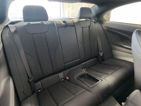 Used 2025 BMW 230i Coupe w/ Convenience Package image 31