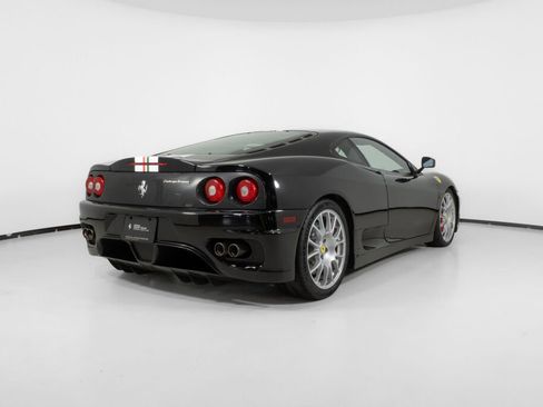 Used 2004 Ferrari 360 Challenge Stradale image 2