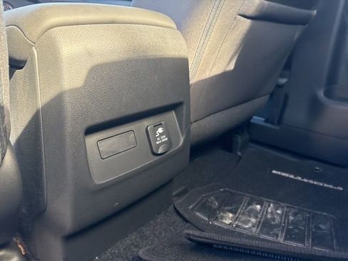 Used 2024 Nissan Frontier S w/ S Utility Package image 28