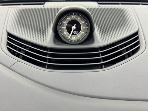 Used 2023 Porsche Taycan GTS image 23