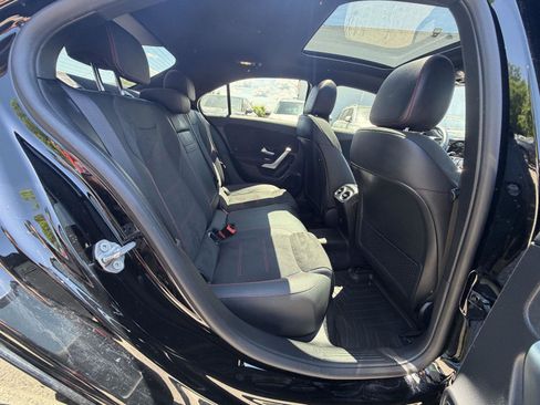 Used 2021 Mercedes-Benz A 35 AMG 4MATIC image 25