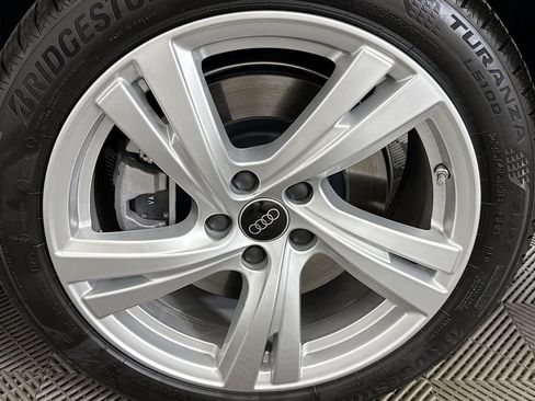Used 2025 Audi A5 2.0T Premium w/ Convenience Package image 29
