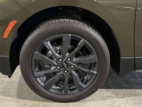 Used 2024 Chevrolet Equinox RS w/ LPO, Floor Liner Package image 10