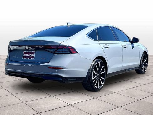 Used 2026 Honda Accord Touring image 9