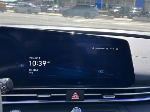 Certified 2023 Hyundai Elantra Limited image 27