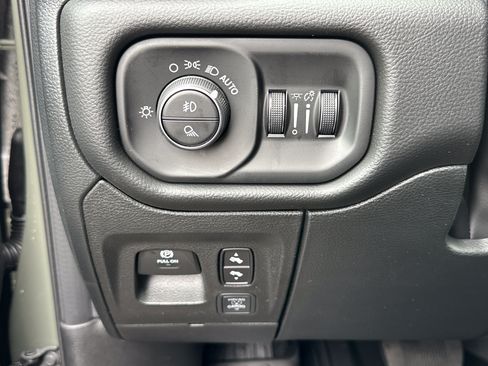 New 2026 RAM 1500 Big Horn AWD/4WD image 12