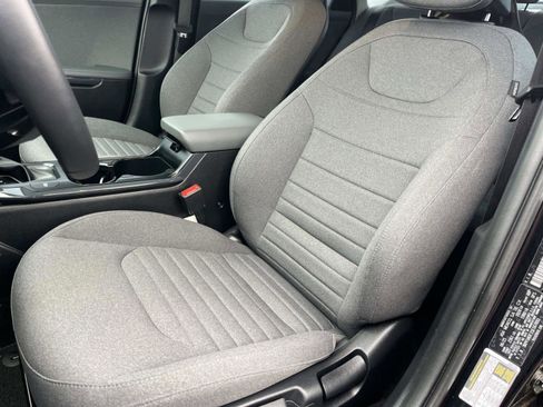 Used 2025 Kia K4 EX FWD image 27