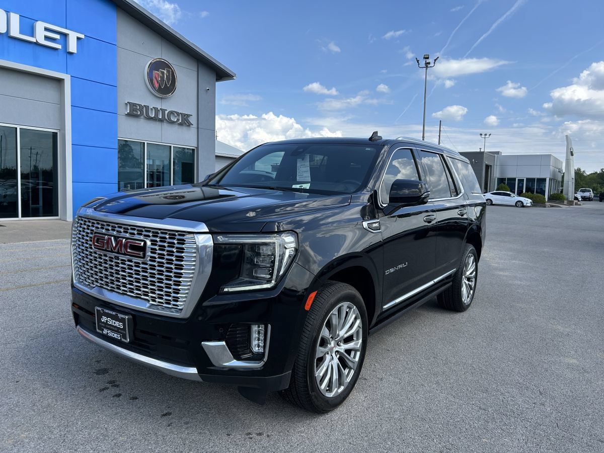 Used 2022 GMC Yukon Denali AWD/4WD image 1