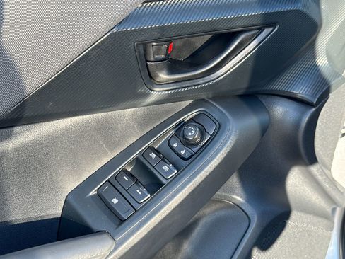 Certified 2024 Subaru Crosstrek 2.0i Premium w/ Crosstrek Mirror Package image 18