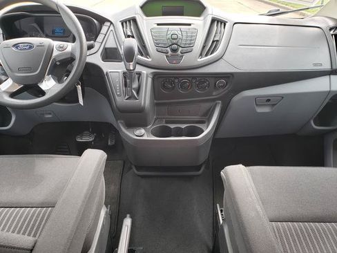 Used 2018 Ford Transit 150 XL RWD image 14
