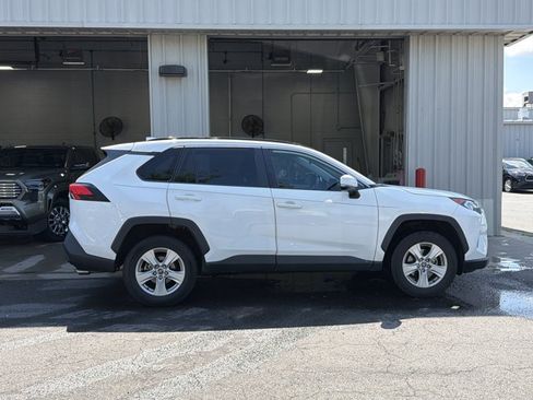 Used 2020 Toyota RAV4 XLE w/ All Weather Liner Package AWD/4WD image 4