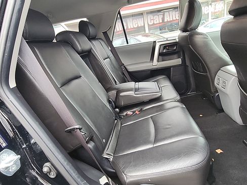 Used 2010 Toyota 4Runner Limited image 28
