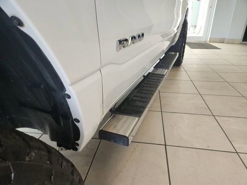 Used 2019 RAM 1500 Big Horn AWD/4WD image 39