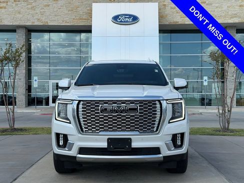 Used 2024 GMC Yukon Denali w/ Denali Reserve Package AWD/4WD image 2