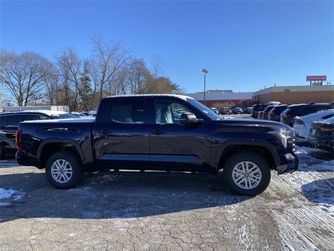 New 2026 Toyota Tundra SR5 image 2