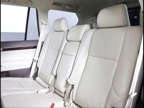 Used 2019 Lexus GX 460 Luxury AWD/4WD image 10