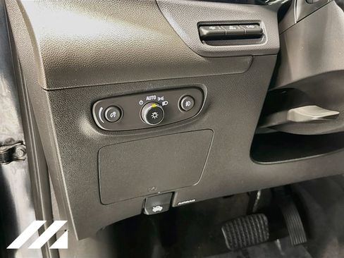 Used 2021 Buick Encore GX Essence w/ Advanced Technology Package AWD/4WD image 10