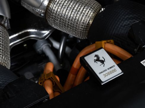 Used 2024 Ferrari 296 GTS RWD image 29