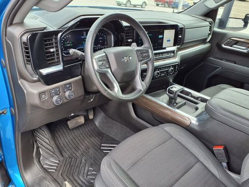 Used 2024 Chevrolet Silverado 1500 RST AWD/4WD image 23