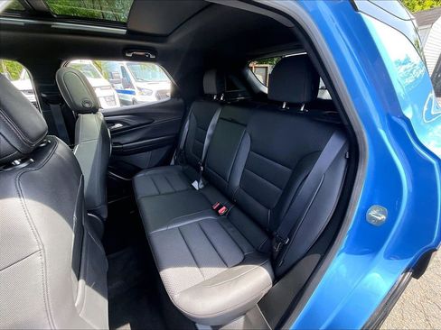 Used 2023 Chevrolet TrailBlazer RS w/ Sun and Liftgate Package AWD/4WD image 14