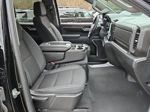 Used 2025 Chevrolet Silverado 1500 LT image 15