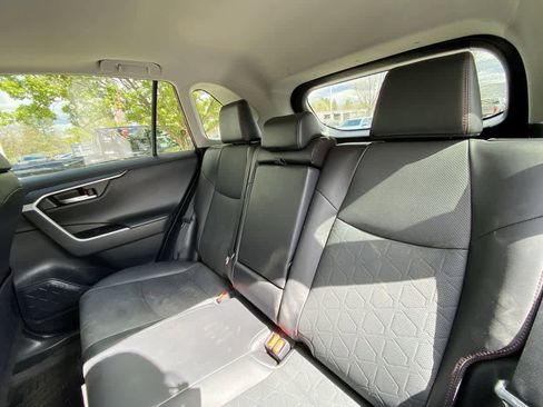 Certified 2022 Toyota RAV4 TRD Off-Road w/ TRD Off-Road Weather Package AWD/4WD image 25