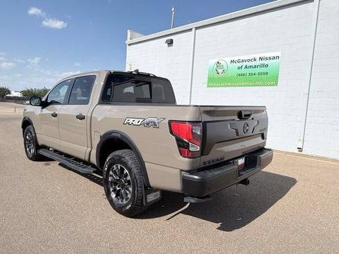 Used 2024 Nissan Titan PRO-4X w/ Pro-4x Convenience Package AWD/4WD image 8
