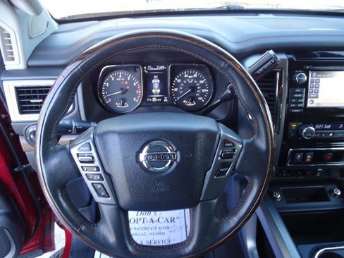 Used 2017 Nissan Titan Platinum Reserve image 18