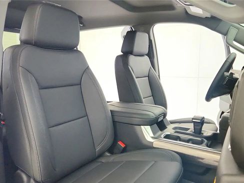 New 2026 Chevrolet Silverado 1500 LTZ w/ LTZ Convenience Package II image 40