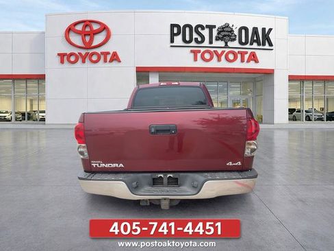 Used 2008 Toyota Tundra 4x4 CrewMax image 8