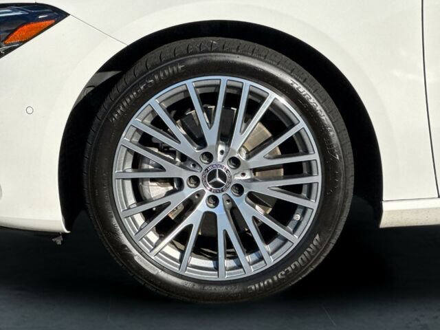 Certified 2026 Mercedes-Benz CLA 250 image 31