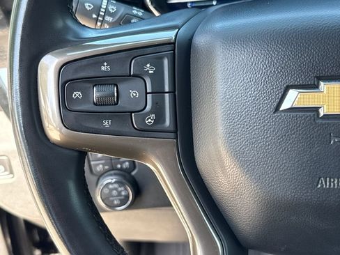 Used 2024 Chevrolet Silverado 2500 High Country w/ Technology Package AWD/4WD image 17