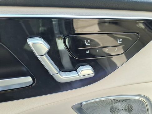 Used 2022 Mercedes-Benz C 300 4MATIC Sedan w/ Exclusive Trim Package image 16