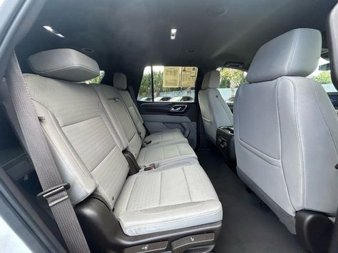Used 2023 Chevrolet Tahoe LS AWD/4WD image 21