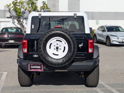 New 2026 Ford Bronco Heritage Edition AWD/4WD image 8