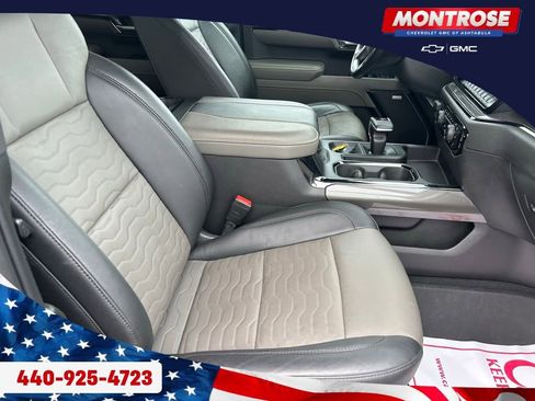 Used 2023 Chevrolet Silverado 1500 ZR2 w/ Technology Package image 29