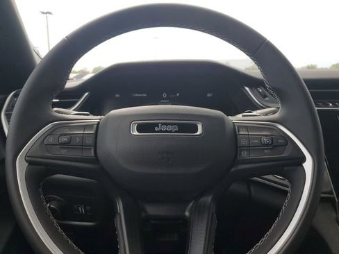 New 2024 Jeep Grand Cherokee L Laredo w/ Trailer Tow Package image 16