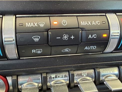 Used 2019 Ford Mustang GT Premium w/ Equipment Group 401A image 84