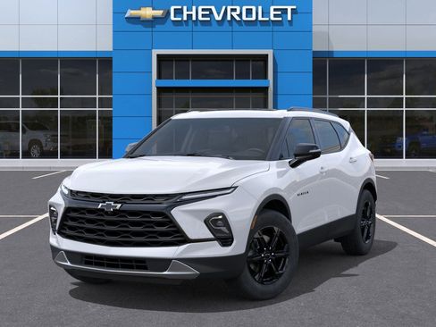 New 2026 Chevrolet Blazer LT image 6