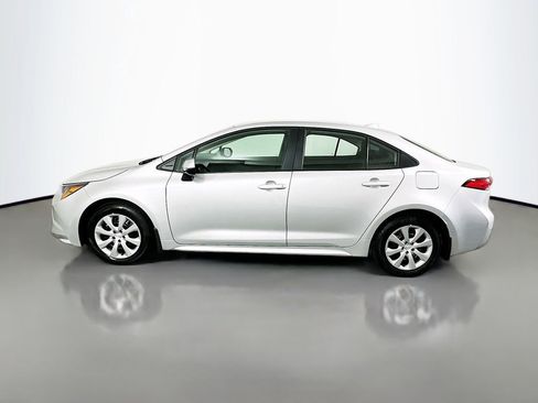 Used 2026 Toyota Corolla LE image 8