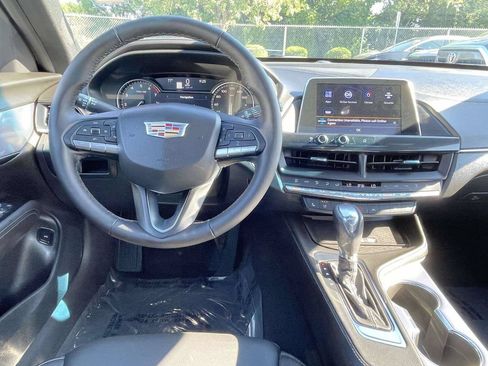 Used 2026 Cadillac CT4 Premium Luxury RWD image 17