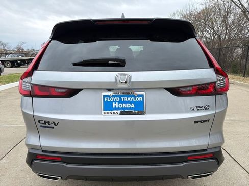 Used 2026 Honda CR-V Sport image 4