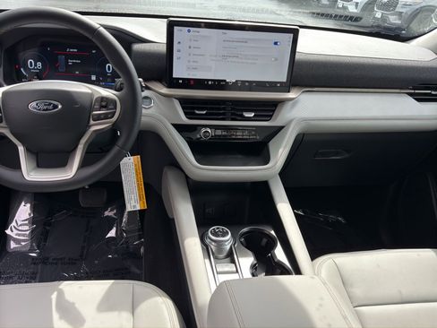New 2026 Ford Explorer Active AWD/4WD image 24