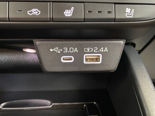 Certified 2026 Subaru Outback Touring AWD/4WD image 22